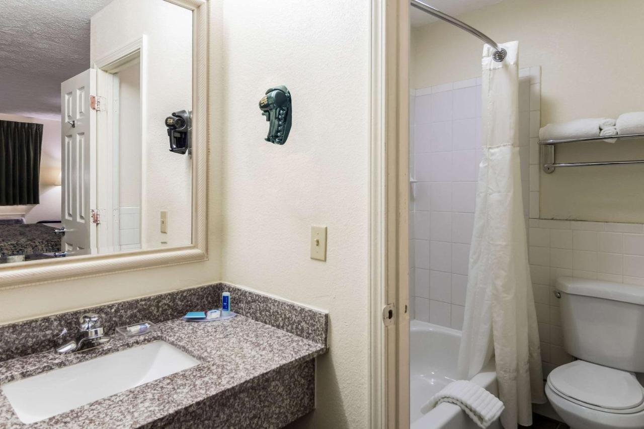 Rodeway Inn Cadiz Zewnętrze zdjęcie