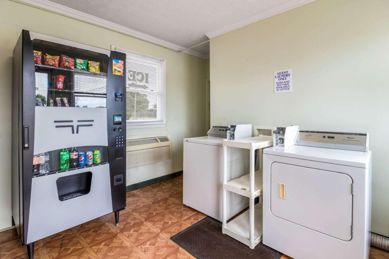 Rodeway Inn Cadiz Zewnętrze zdjęcie